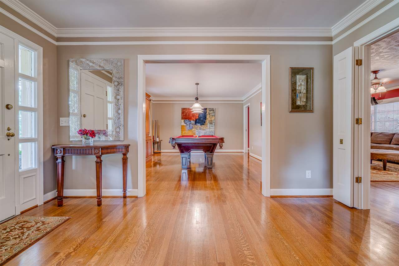 5443 Gwynne Road Memphis, TN 38120 - Photo 4 of 23 Gallery Image 4