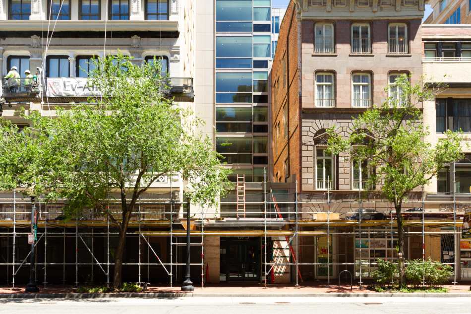 The Artisan 915 E St NW, Washington, DC 20004 - Photo 2 of 2