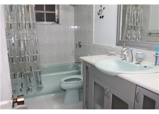 8161 Southwest 104th Street Miami, FL 33156 - Photo 9 of 11