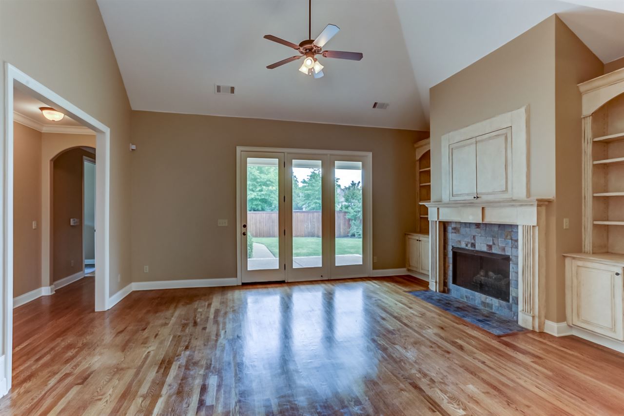 999 Russell Farms Road Collierville, TN 38017 - Photo 11 of 25 Gallery Image 11