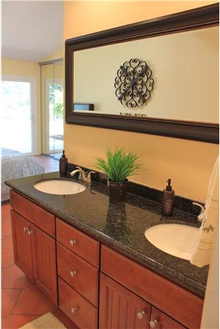 28172 Queensbridge Road Valley Center, CA 92082 - Photo 14 of 24