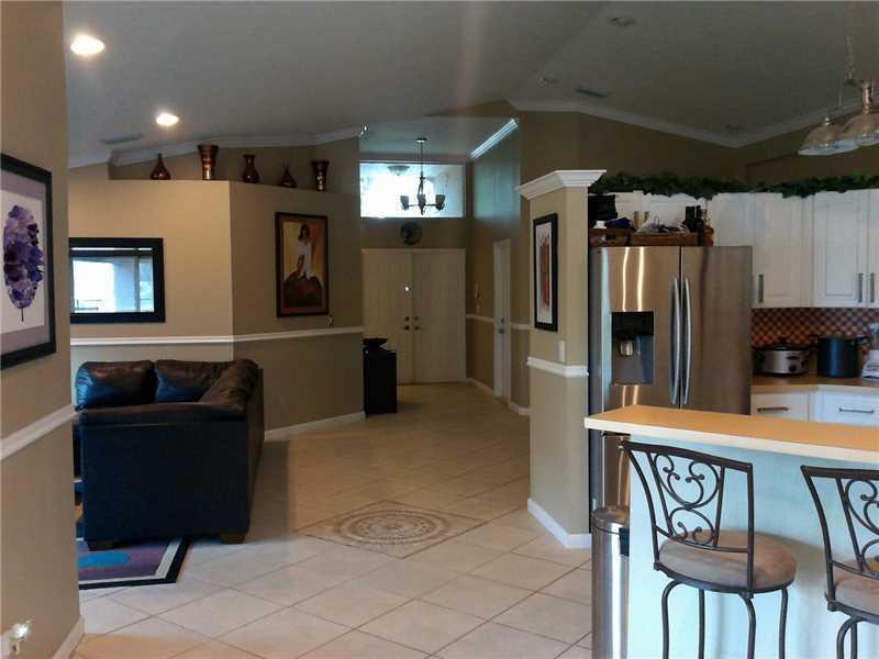 13096 Southwest 53rd Street Miramar, FL 33027 - Photo 12 of 25