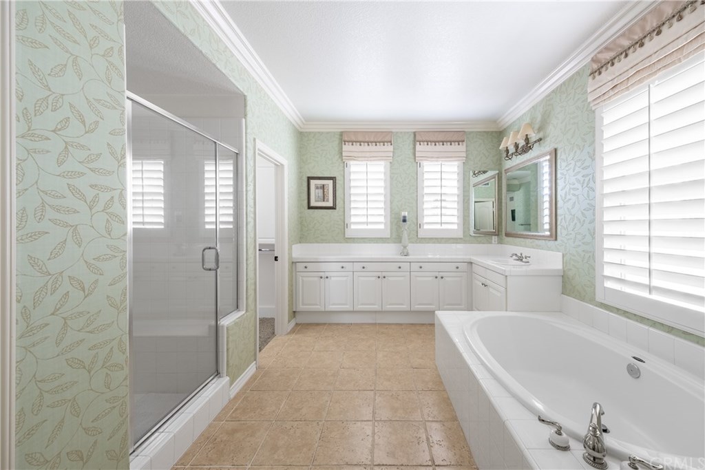 12 Poway Irvine, CA 92602 - Photo 17 of 31