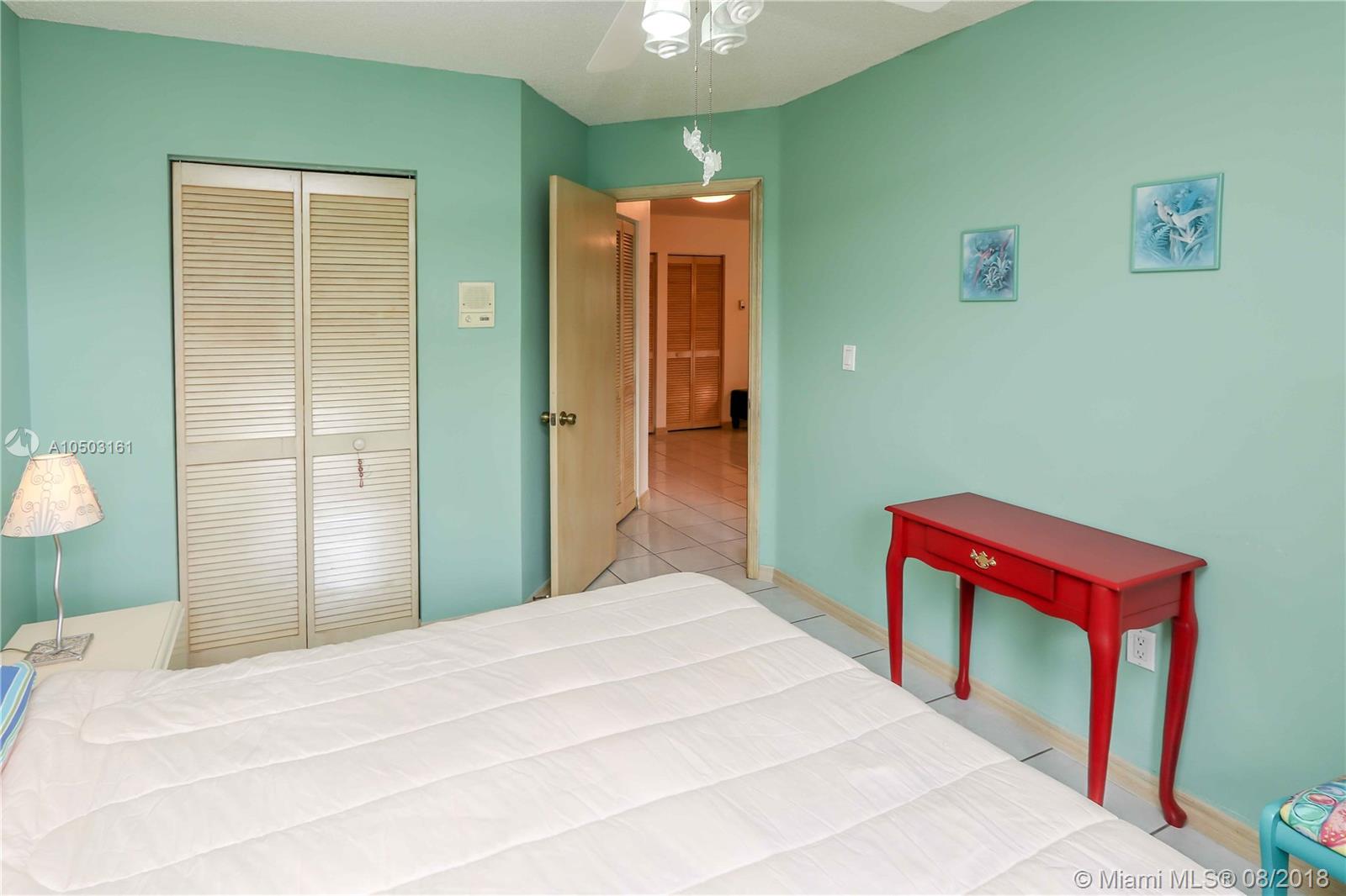 11123 Southwest 156th Court Miami, FL 33196 - Photo 33 of 40