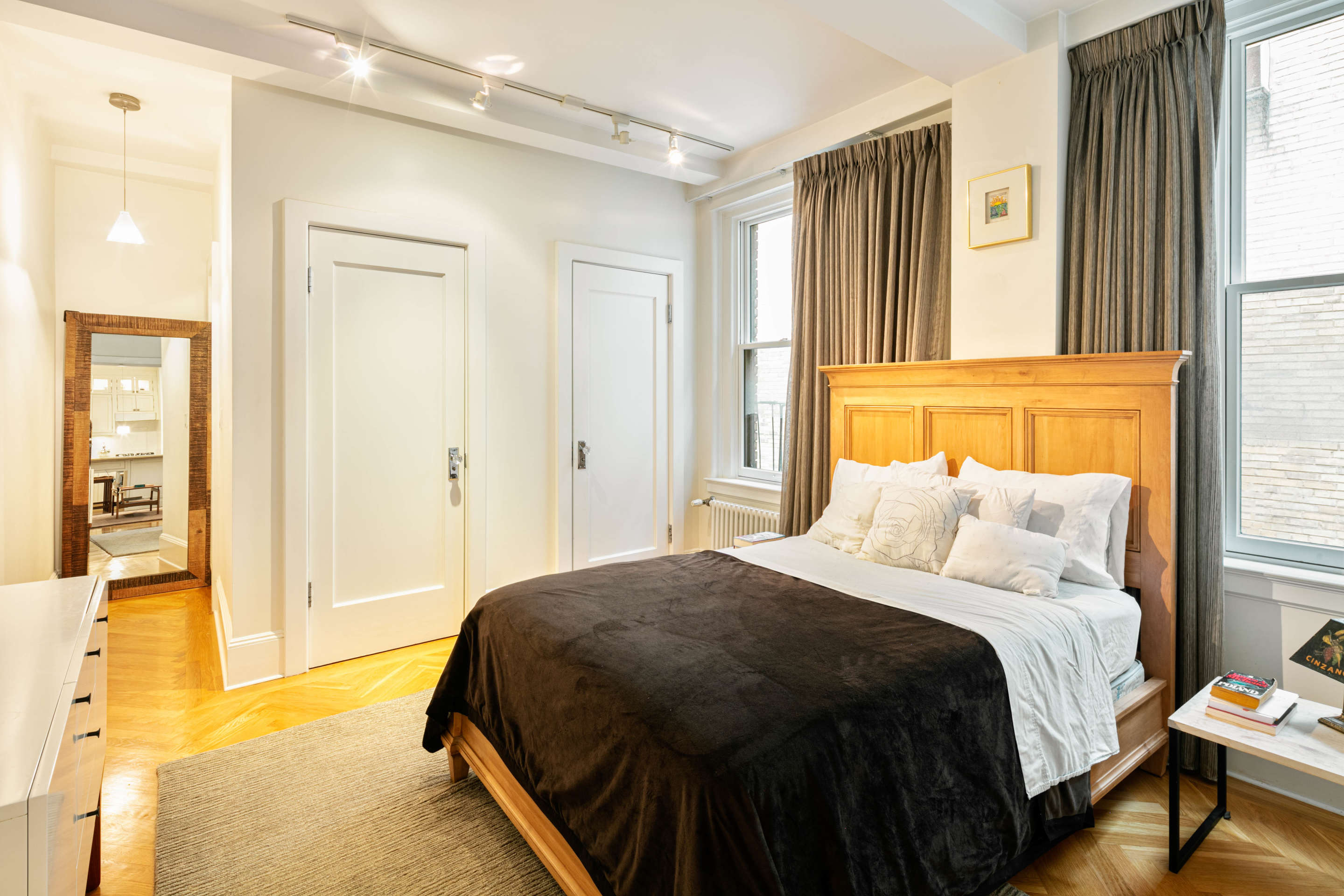 3 East 85th Street, Unit 7C Manhattan, NY 10028 - Photo 5 of 8