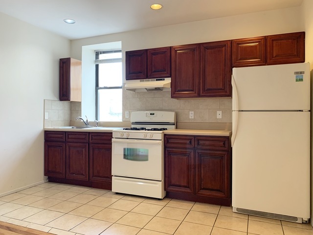 1627 Park Avenue, Unit 3D Manhattan, NY 10029 - Photo 2 of 6
