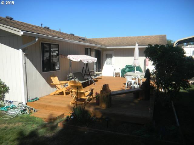 526 Evergreen Loop Reedsport, OR 97467 - Photo 13 of 16 Gallery Image 13