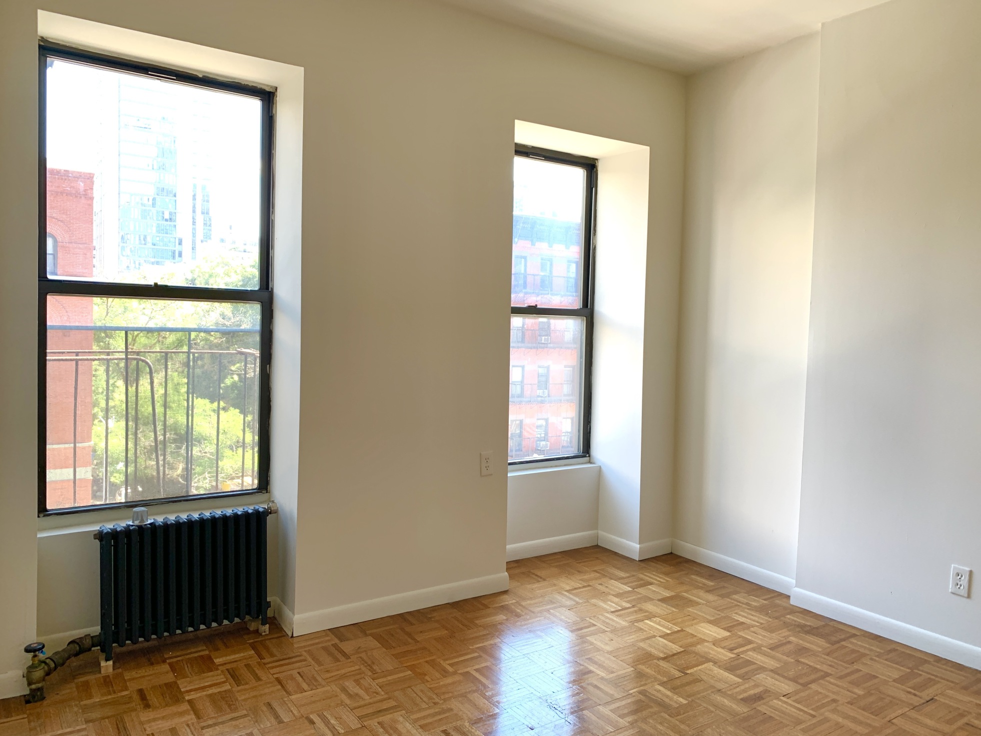 235 East 89th Street, Unit 4FS Manhattan, NY 10128 - Photo 9 of 17