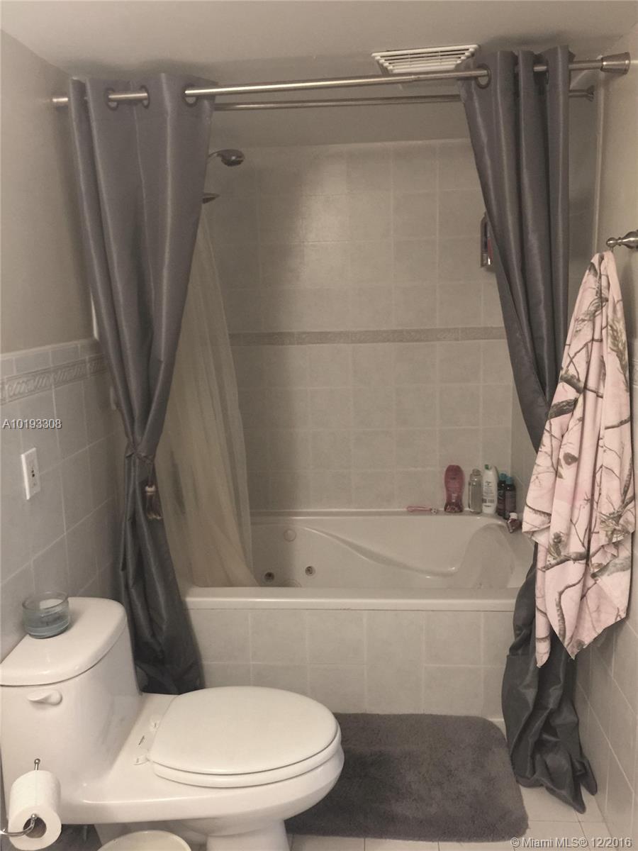 11600 Southwest 83rd Terrace Miami, FL 33173 - Photo 18 of 18