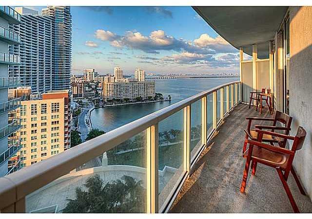 1900 North Bayshore Drive, Unit 1908 Miami, FL 33132 - Photo 1 of 12