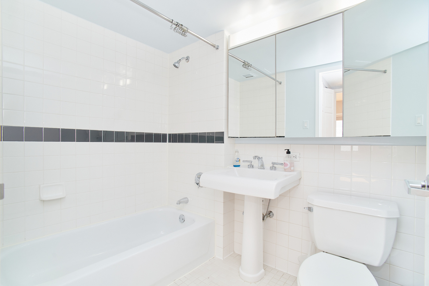 300 West 145th Street, Unit 2B Manhattan, NY 10039 - Photo 11 of 14