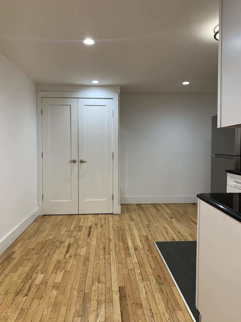 435 East 86th Street, Unit 2G Manhattan, NY 10028 - Photo 2 of 10