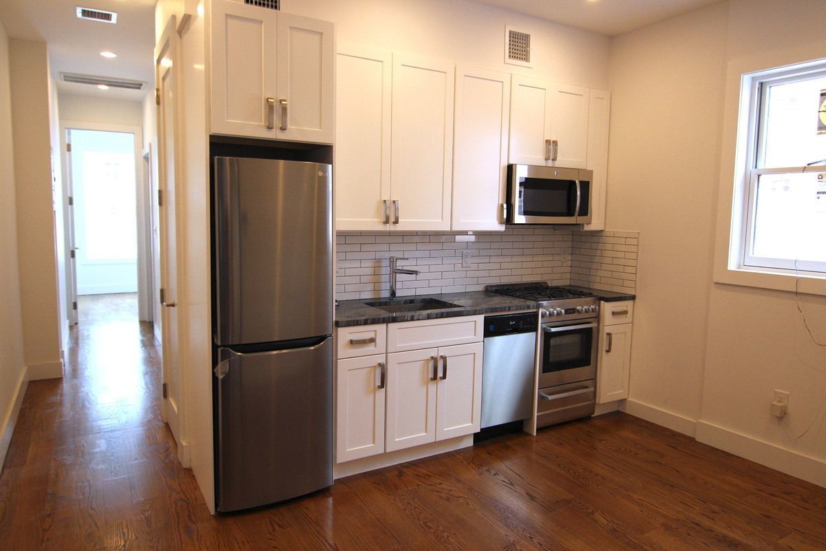 840 Franklin Avenue, Unit 2 Brooklyn, NY 11225 - Photo 1 of 6