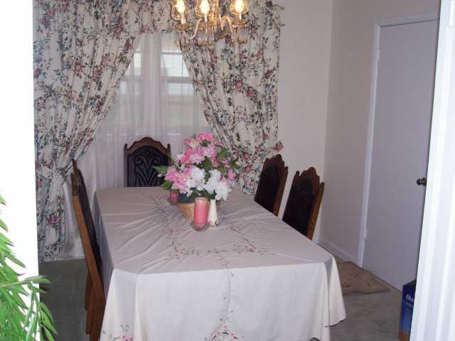 4357 Hodge Road Memphis, TN 38109 - Photo 7 of 10