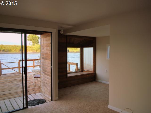 14990 Northwest Mill Road, Unit C Portland, OR 97231 - Photo 11 of 16