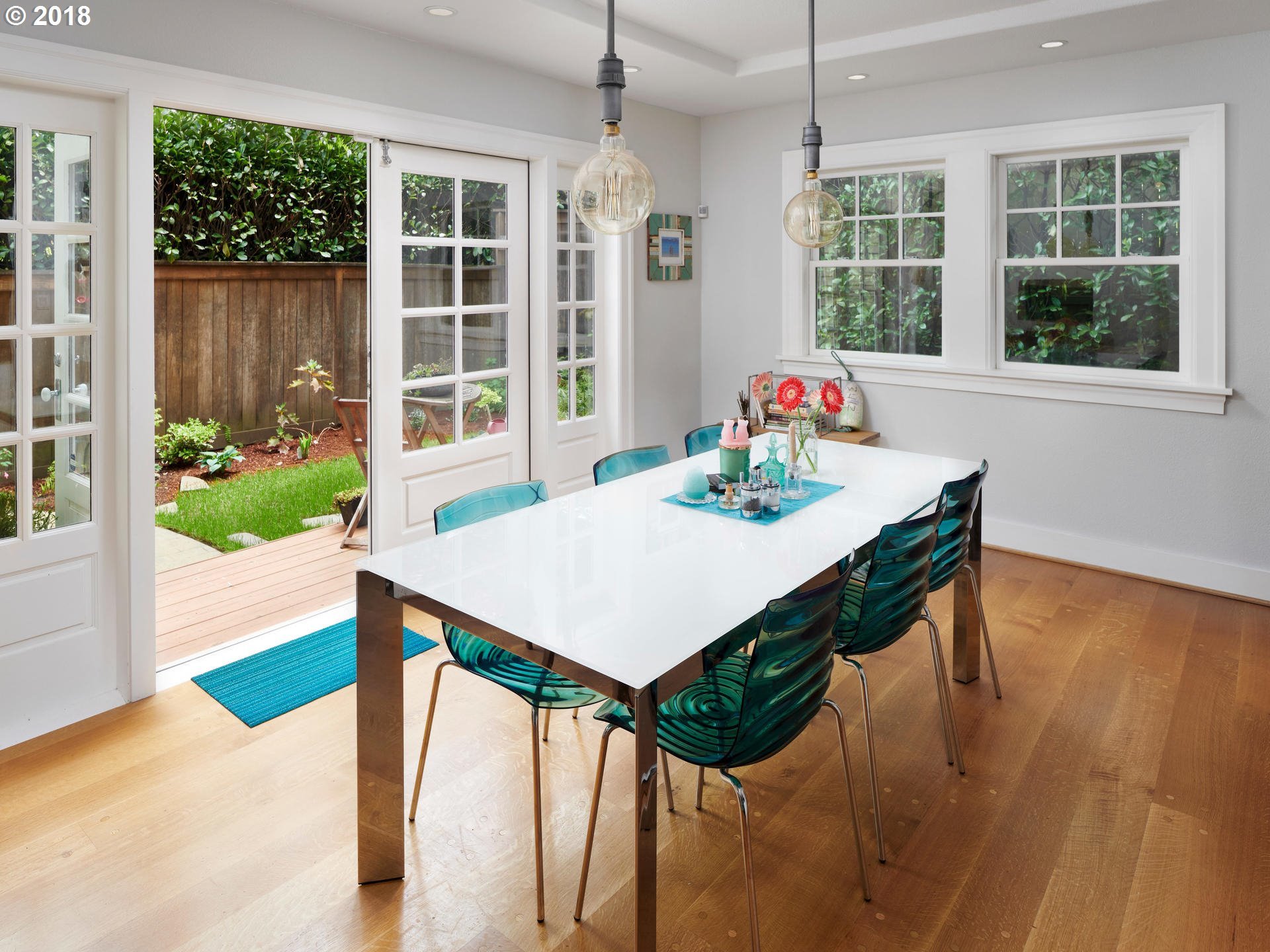 2798 Southwest Old Orchard Road Portland, OR 97201 - Photo 12 of 31