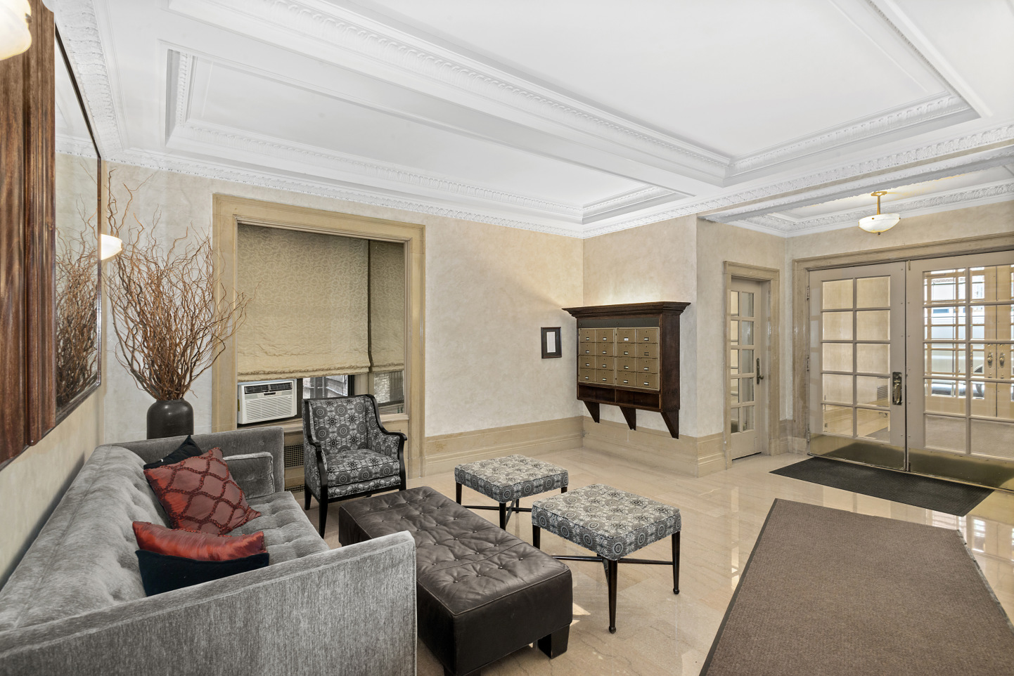 146 East 49th Street, Unit 9C Manhattan, NY 10017 - Photo 6 of 7