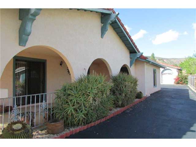 24232 Compadre Way Ramona, CA 92065 - Photo 5 of 9 Gallery Image 5