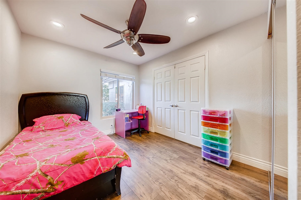 4902 Dulin Road Fallbrook, CA 92028 - Photo 17 of 25 Bedroom 3