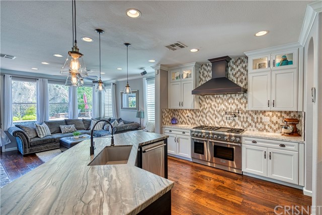 25935 Royal Oaks Road Stevenson Ranch, CA 91381 - Photo 17 of 63