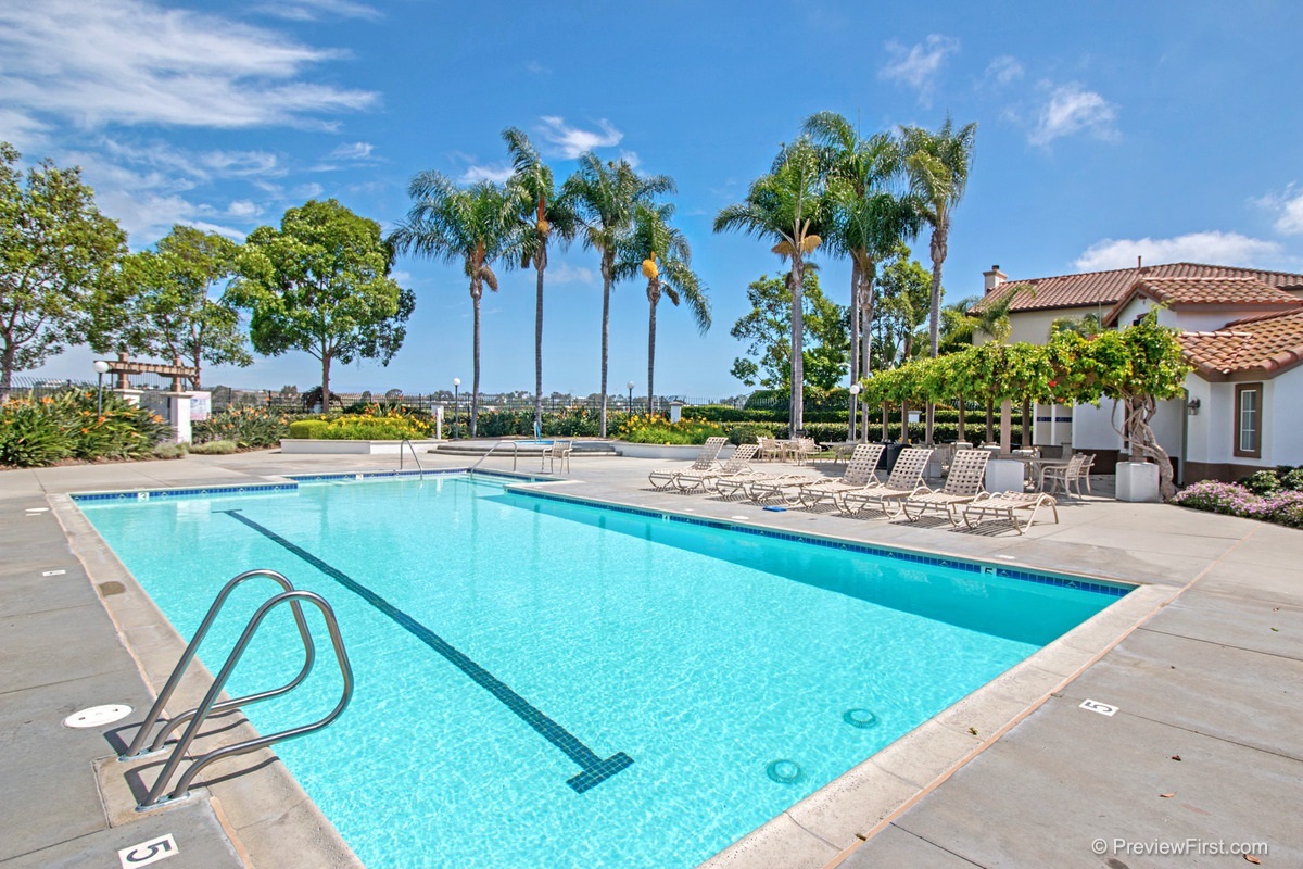 1585 Turquoise Drive Carlsbad, CA 92011 - Photo 23 of 25