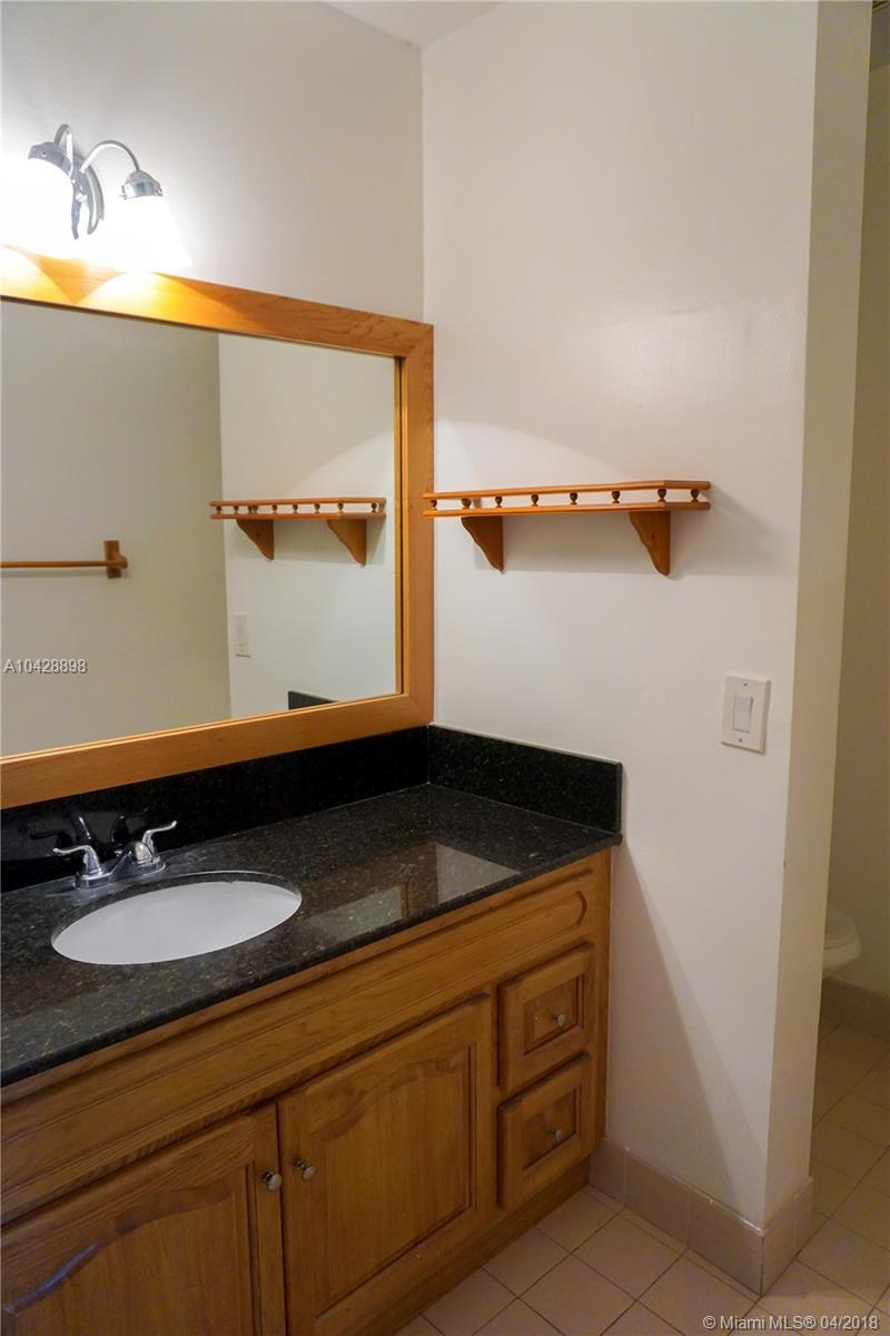 10441 Mahogany Key Circle, Unit 203 Miami, FL 33196 - Photo 11 of 20