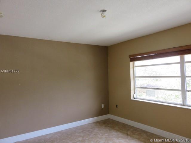 10803 Southwest 6th Street, Unit 14 Miami, FL 33174 - Photo 6 of 12