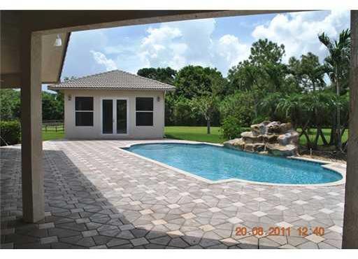 17620 Sunset Drive Southwest Ranches, FL 33331 - Photo 12 of 17 Gallery Image 12