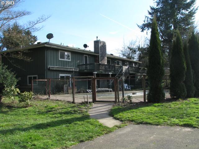 23851 Schultz Road Northeast Aurora, OR 97002 - Photo 8 of 16