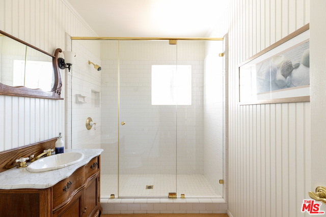 6540 Dume Drive Malibu, CA 90265 - Photo 17 of 47