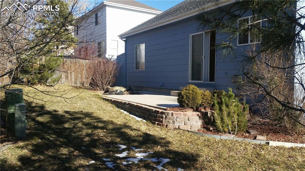 4672 Saddle Ridge Drive Colorado Springs, CO 80922 - Photo 12 of 21