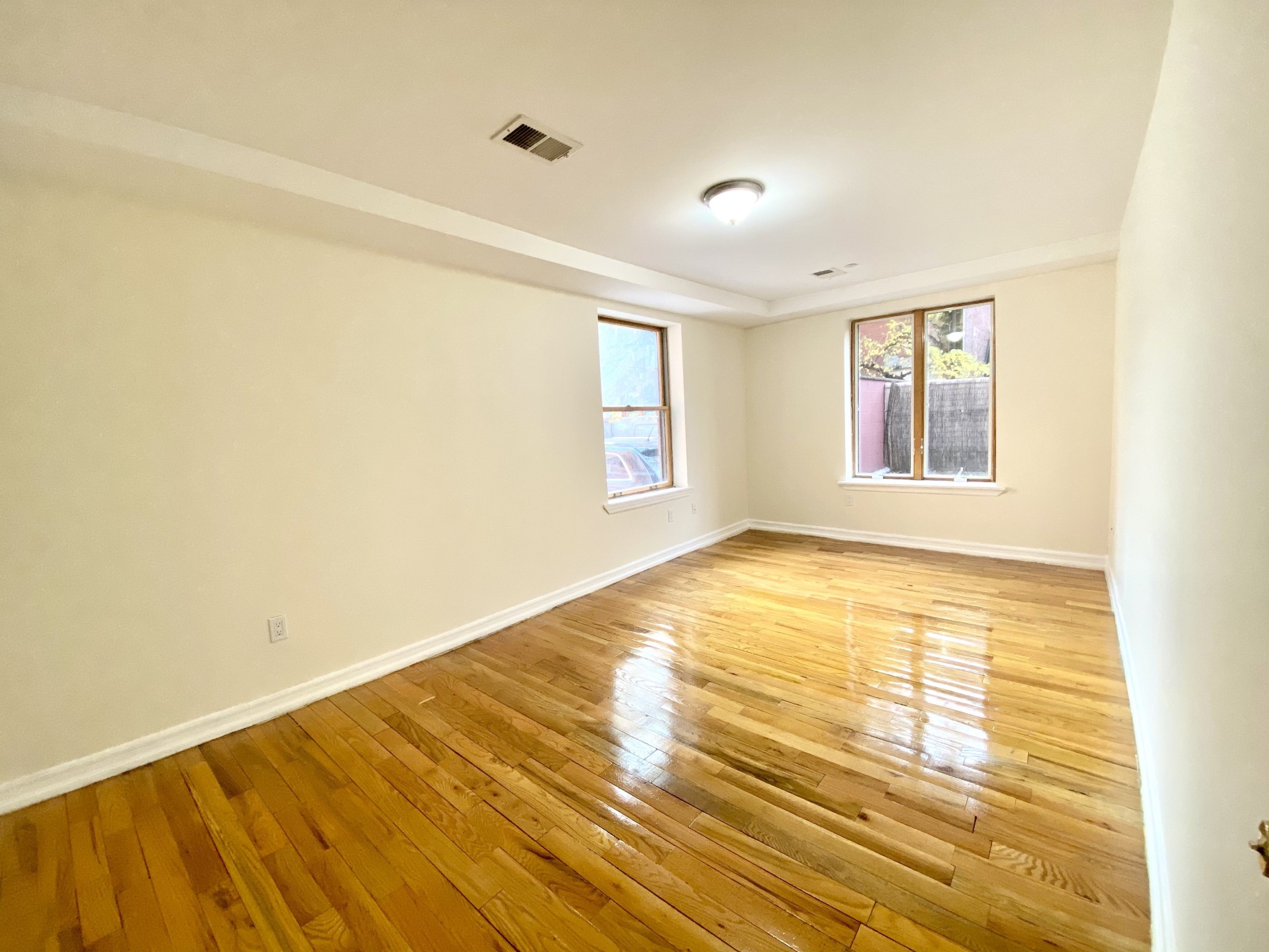406 15th Street, Unit Undisclosed Brooklyn, NY 11215 - Photo 3 of 12