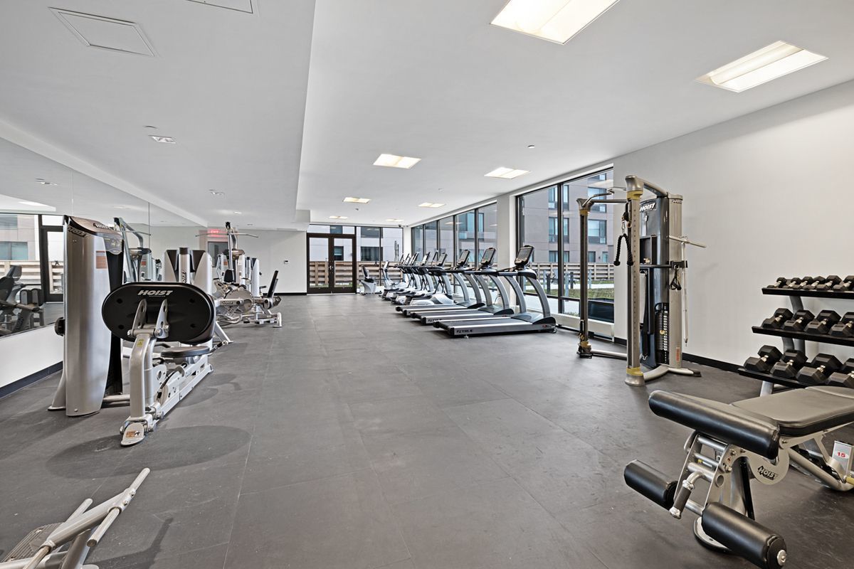 44-72 11th Street, Unit A211 Queens, NY 11101 - Photo 7 of 9