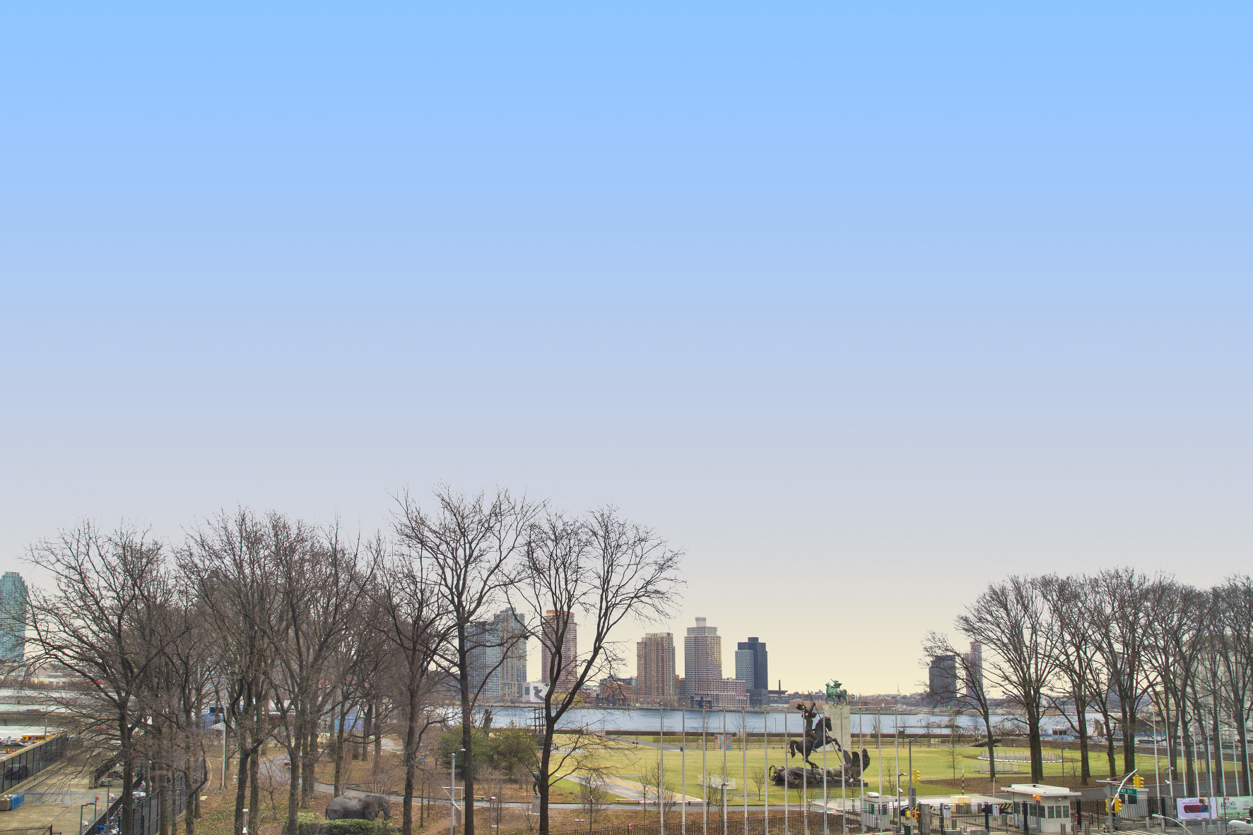 845 United Nations Plaza, Unit 6C Manhattan, NY 10017 - Photo 6 of 15