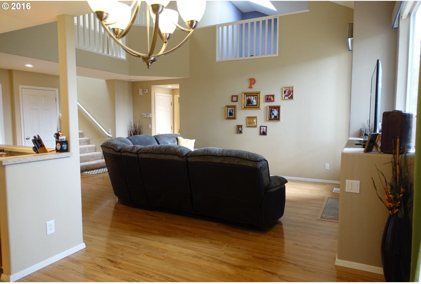 20754 Northeast Rockspring Street Hillsboro, OR 97006 - Photo 3 of 30 Gallery Image 3