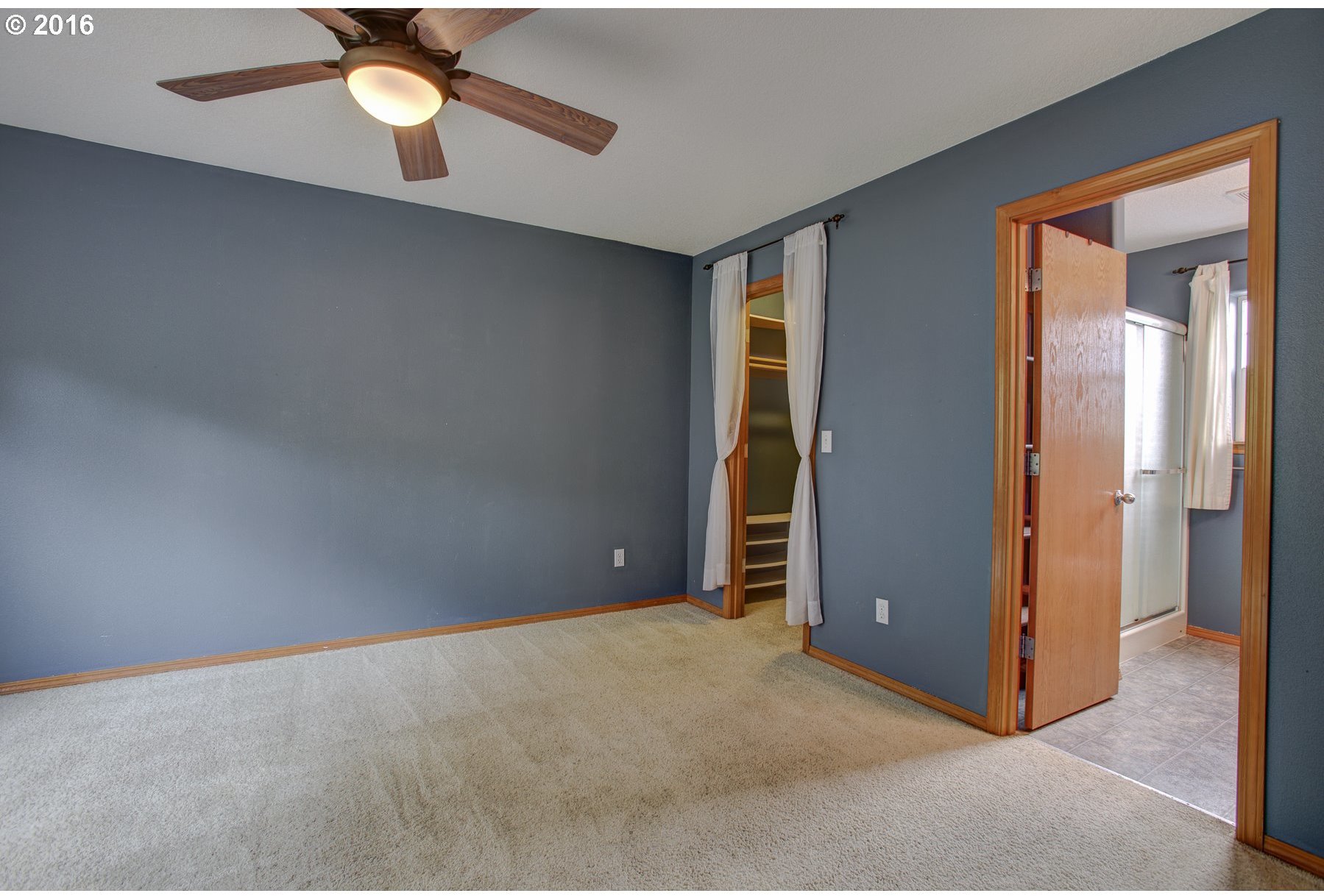 1024 Northeast Mariners Loop Portland, OR 97211 - Photo 13 of 24 Gallery Image 13