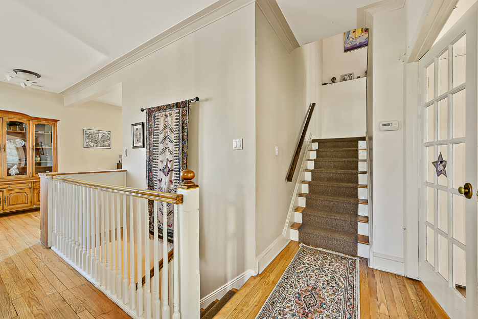 275 College Road, Unit Undisclosed Bronx, NY 10471 - Photo 10 of 26