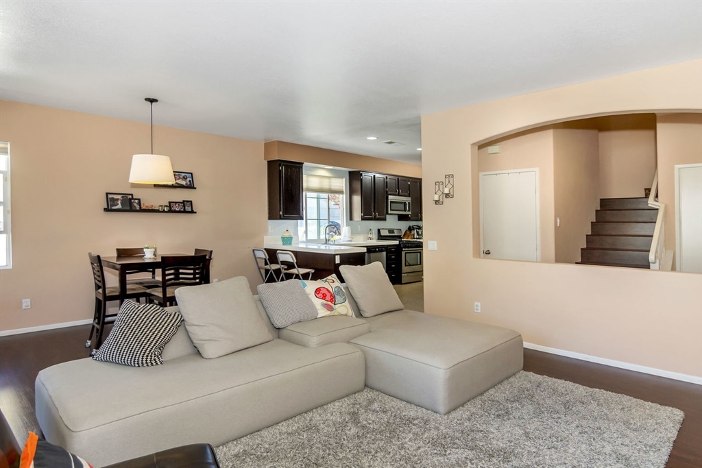 1925 Impressionist Drive, Unit 3 Chula Vista, CA 91913 - Photo 4 of 25