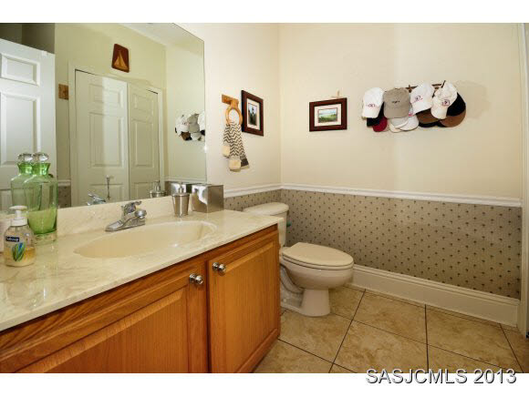 43 Valencia Street St. Augustine, FL 32084 - Photo 10 of 16 Bathroom