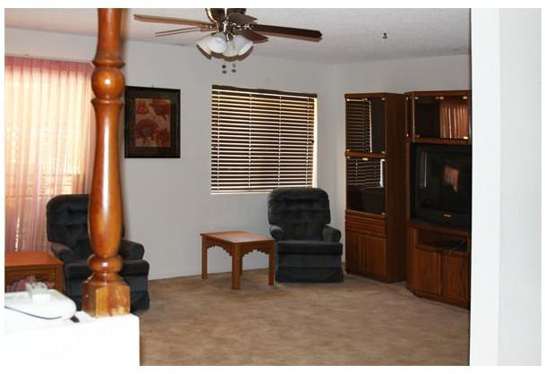 16935 El Sol Road Ramona, CA 92065 - Photo 7 of 23 Living Room