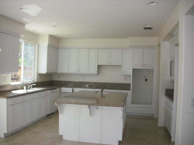 1866 Lagrange Road Chula Vista, CA 91913 - Photo 4 of 25 Gallery Image 4