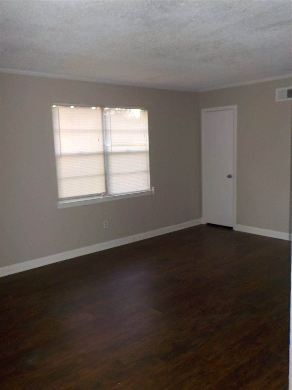 5580 Lochinvar Road Memphis, TN 38116 - Photo 3 of 9 Gallery Image 3
