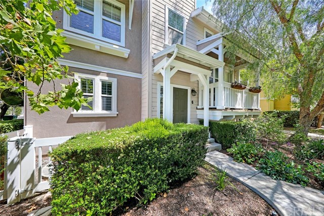 6 Hinterland Way, Unit 17 Ladera Ranch, CA 92694 - Photo 1 of 26 Front Entrance to Condo