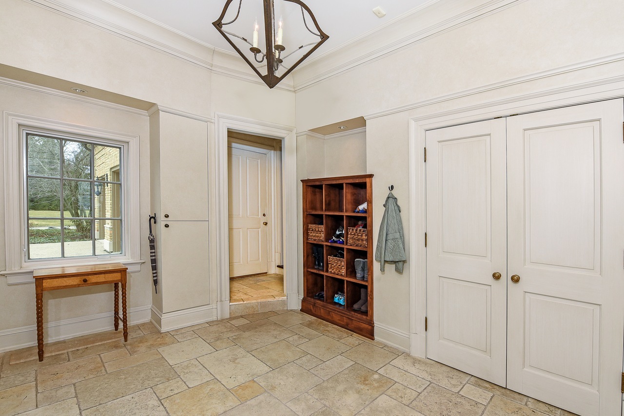 889 Sheridan Road Winnetka, IL 60093 - Photo 35 of 65