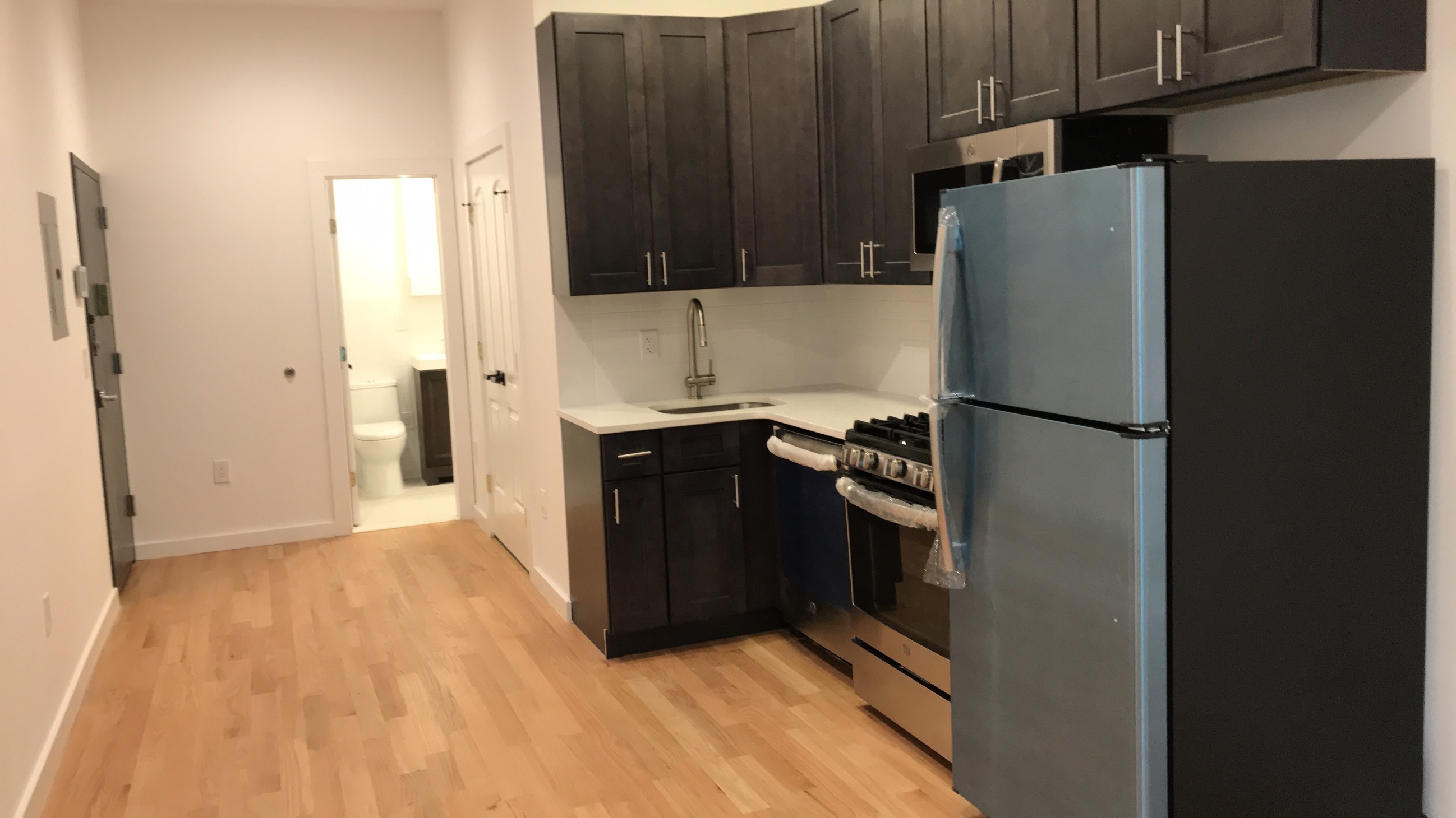 1115 Hancock Street, Unit 3E Brooklyn, NY 11221 - Photo 3 of 6