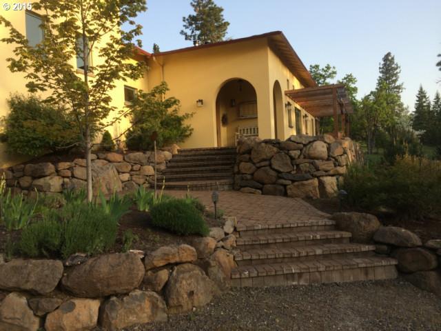 3363 Fir Mountain Road Hood River, OR 97031 - Photo 2 of 16 Gallery Image 2