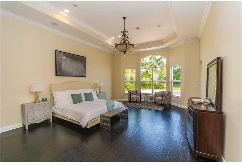 3062 Lake Ridge Lane Weston, FL 33332 - Photo 17 of 29 Gallery Image 17