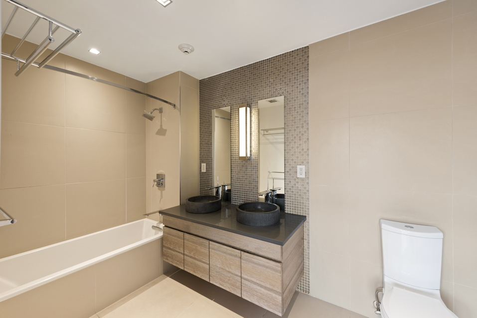 232 Adelphi Street, Unit X Brooklyn, NY 11205 - Photo 8 of 12