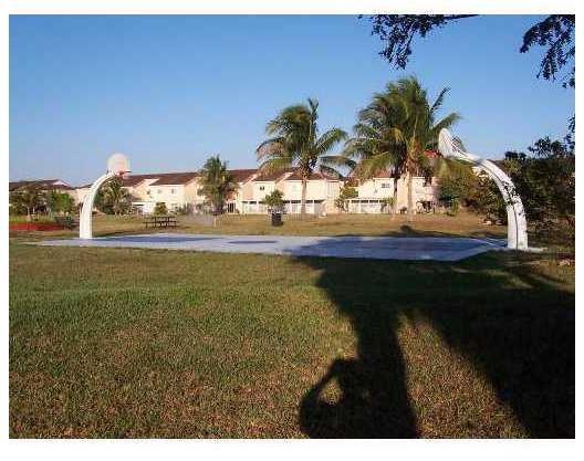 15345 Southwest 39th Terrace Miami, FL 33185 - Photo 22 of 24