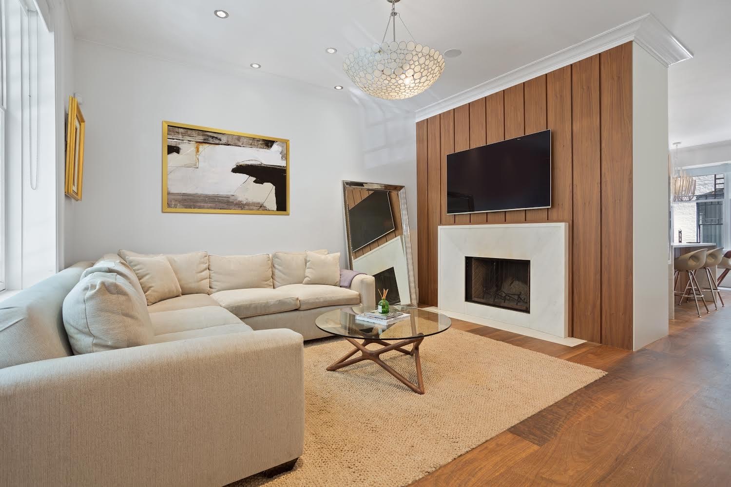 12 Henderson Place Manhattan, NY 10028 - Photo 5 of 26